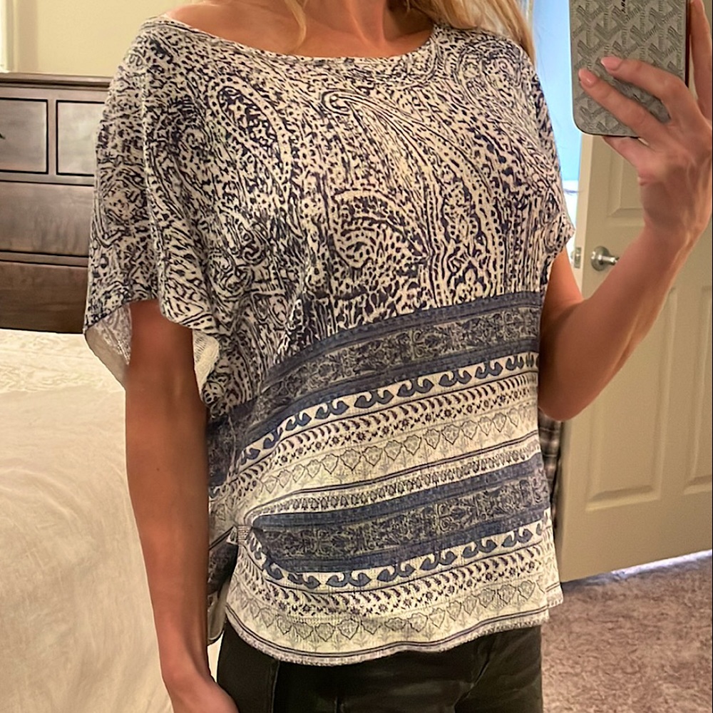 Blue Rain Lightweight Sweater Top  💙 Blue | White - Size XS - Loose Flirty Fun